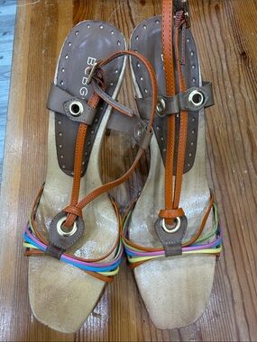 BCBG Brown Leather T-Strap Sandals with Orange and Multicolor Straps